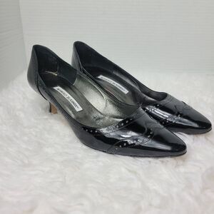 Manolo Blahnik SOFIMU Women's Size  8.5 Patent Leather Black Almond Toe Shoes